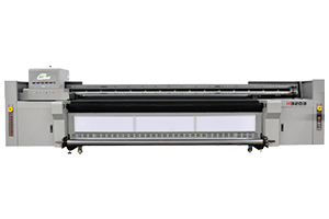 High-speed hybrid UV printer for flexible signage and board printing