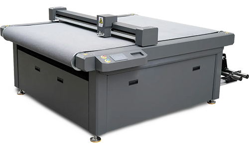 Compact and easy-to-use cutting machine for vinyl and sticker cutting