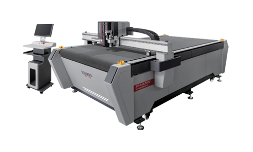 High-production digital cutting machine for signage and packaging material